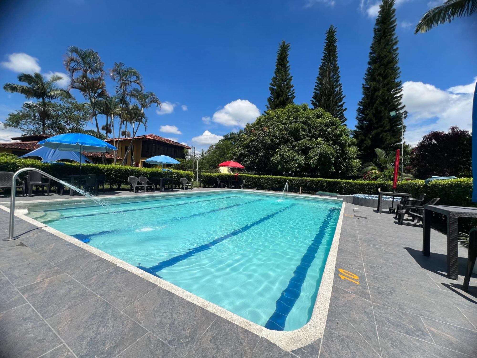 Villa Alejandra Del Quindio Calarcá Exterior foto