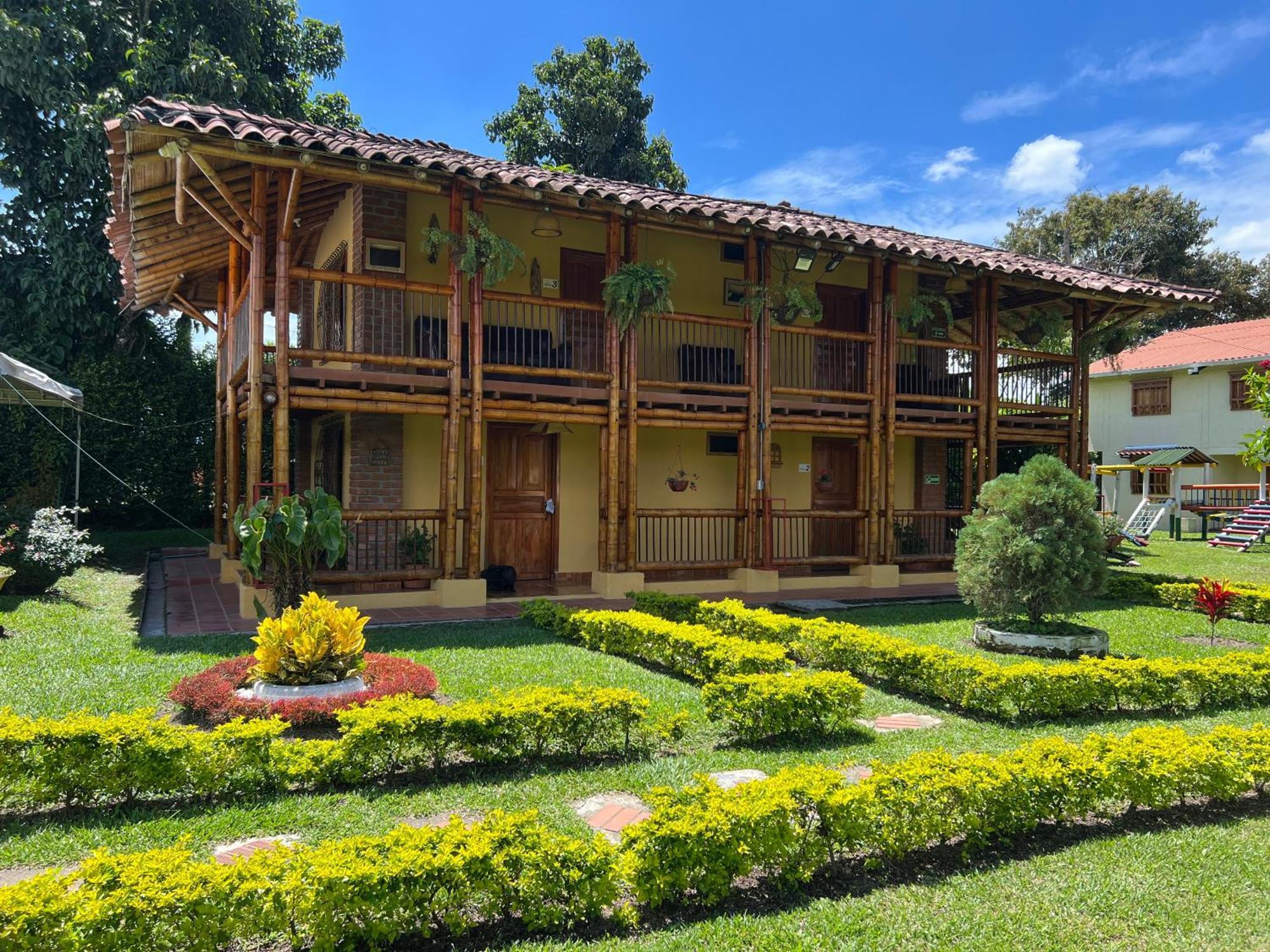 Villa Alejandra Del Quindio Calarcá Exterior foto