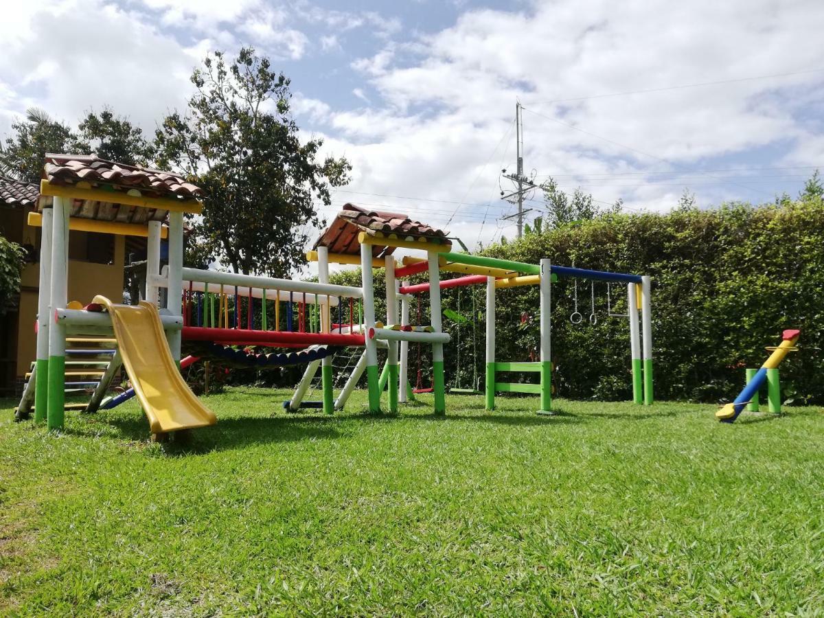 Villa Alejandra Del Quindio Calarcá Exterior foto